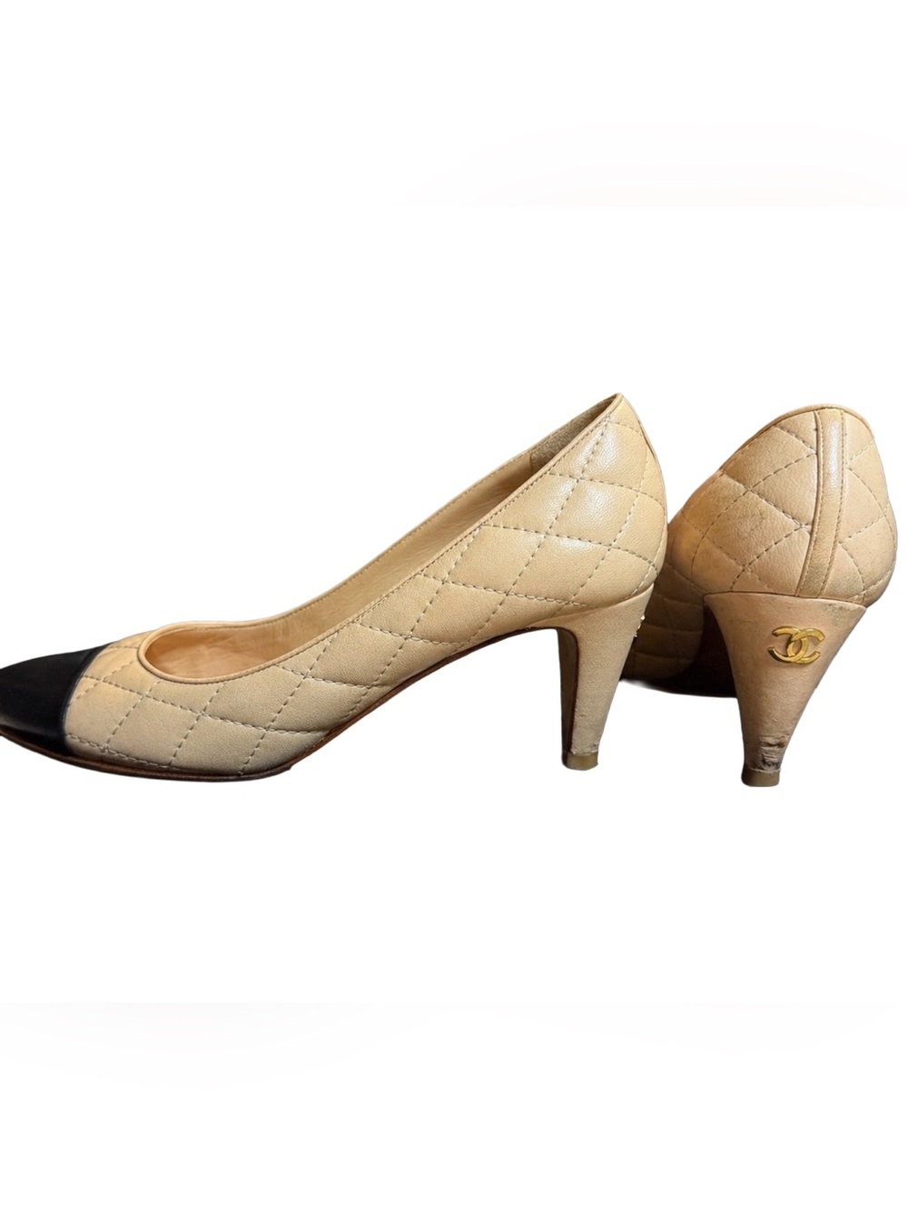 CHANEL Quilted Cap Toe CC Pumps in Beige & Black Leather - Picture 6 of 14